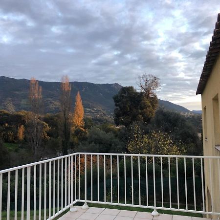 Superbe Appartement Vue Montagne Proximites Grandes Surfaces Poggi Exterior foto